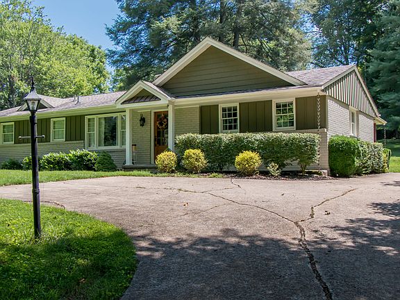 3rd image of 1609 Lee Hwy