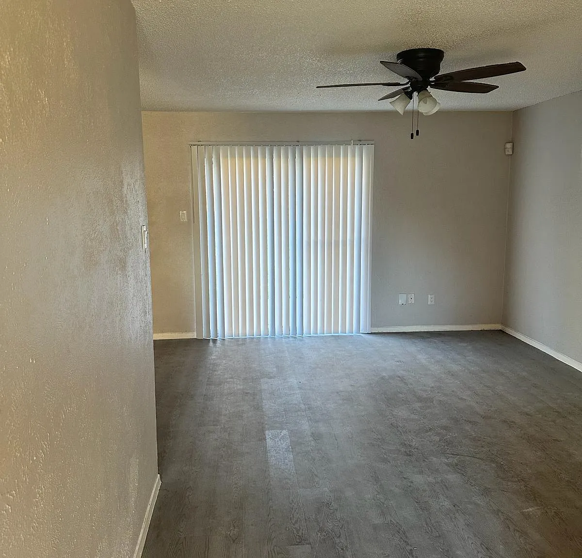 1211 Neptune Drive - 1 — Photo 2
