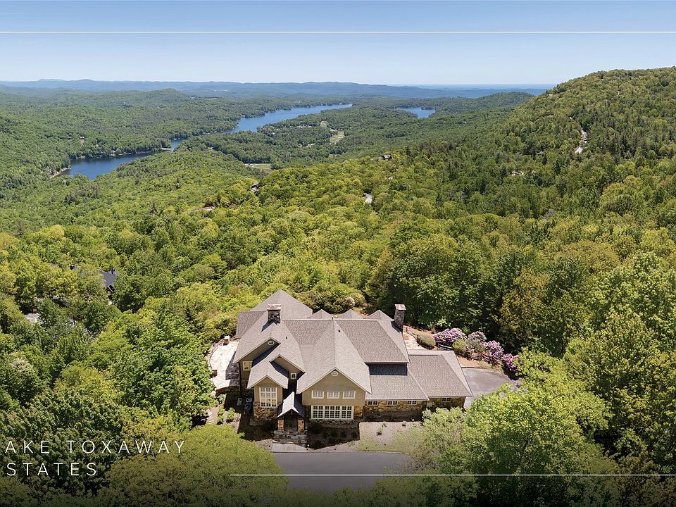 1st image of 250 Meadow Ridge Drive