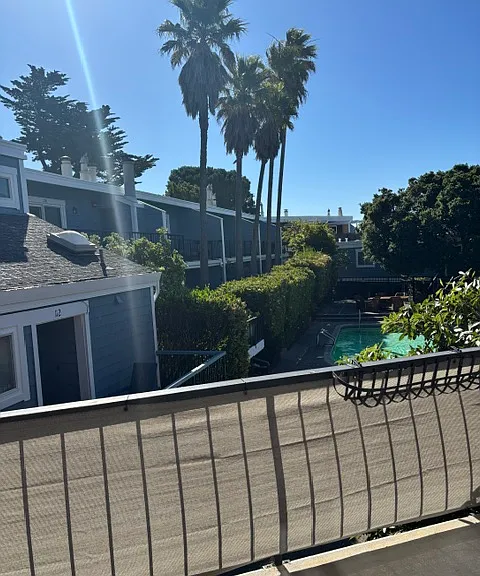 130 Stanford Way — Photo 13