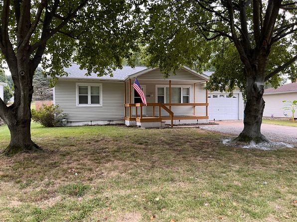 438 W Rosedale Dr