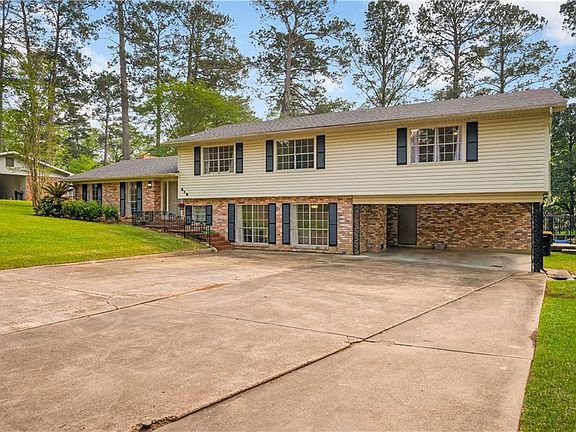 2nd image of 219 Iris Park Dr