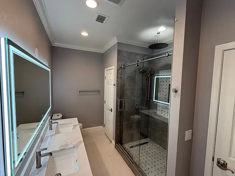 2140 E Remington Pl — Photo 12
