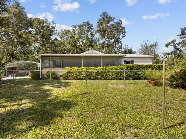 305 NE 290th Ave, Old Town, FL 32680