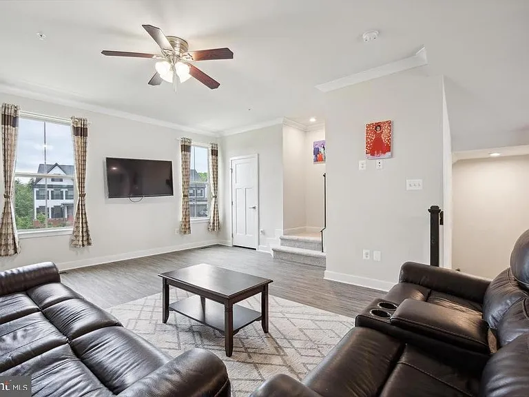6070 Fallfish Ct — Photo 13
