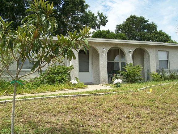 2nd image of 220 Shores Blvd