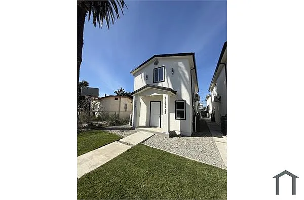 Building Photo - 10919 Anzac Ave