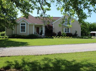 27600 S Grand River Rd, Harrisonville, MO 64701