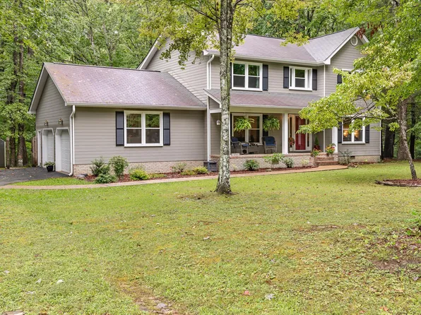 4705 Creek Point Ln, Signal Mountain, TN 37377