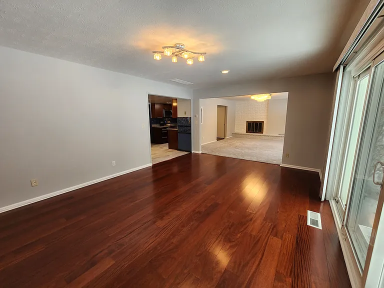 6960 Carriage Hill Dr #102 — Photo 5