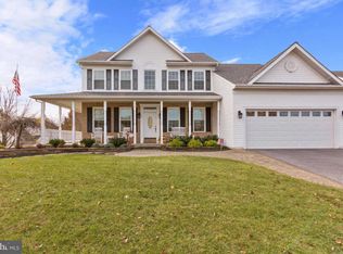 5784 Victor Dr, Eldersburg, MD 21784