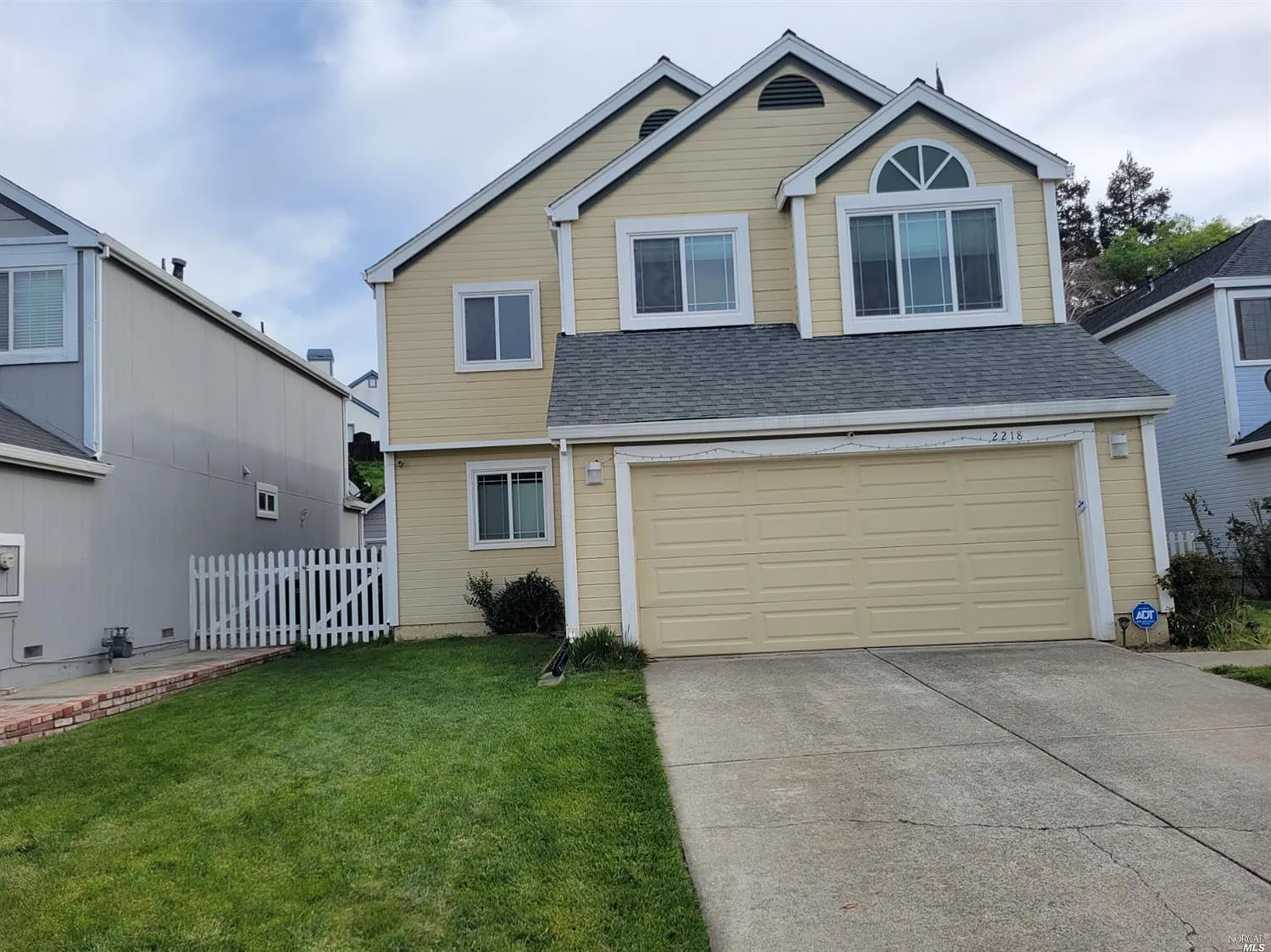 2218 Clipper Ct photo 1