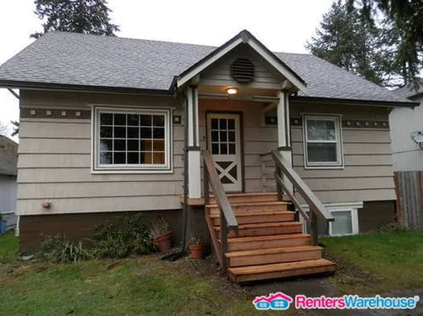 13808 C St S, Tacoma, WA 98444
