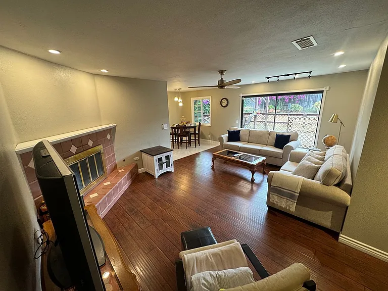 10289 Darling Rd — Photo 12