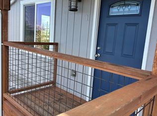 502 N Main St #1, Coupeville, WA 98239