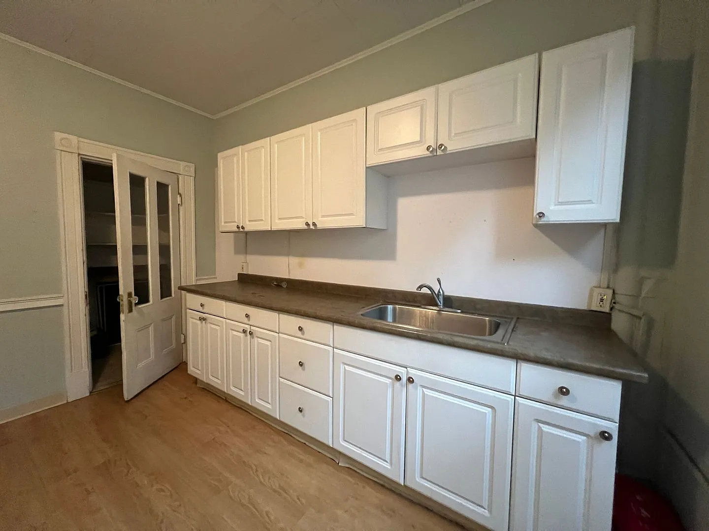 9/1 Spacious 4BR/2BA near Kendall, MIT, Lechmere — Photo 3