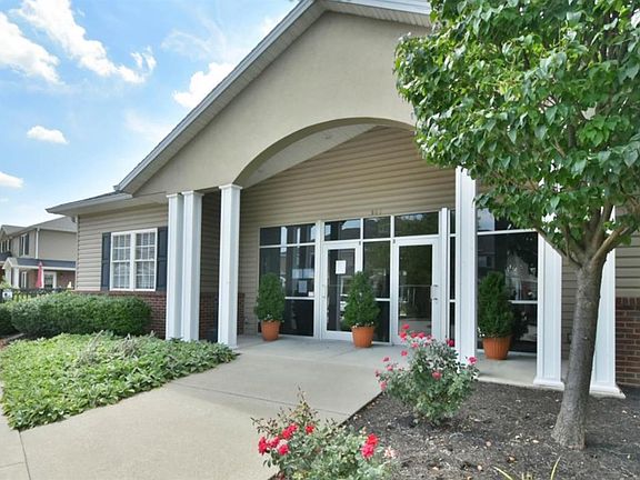 5th image of 112 Leonardwood Dr Unit 405