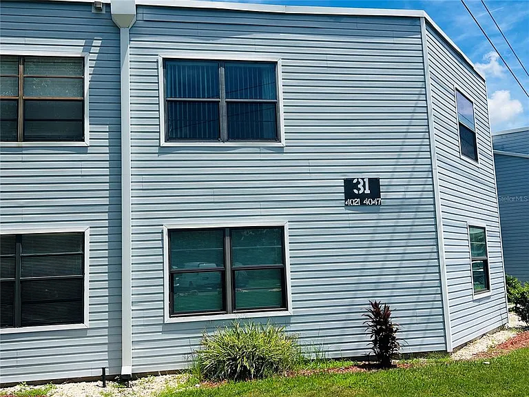 4045 Atrium Dr #U-6 — Photo 2
