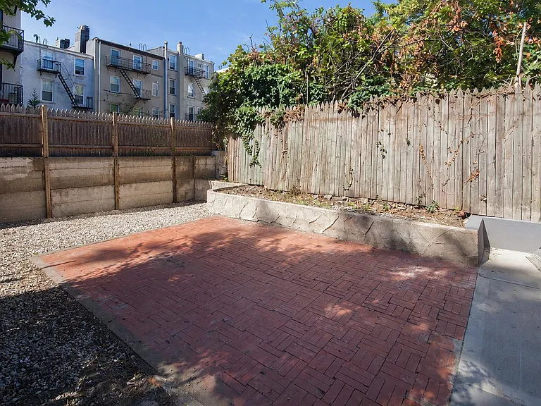 228 Garden St #G — Photo 8