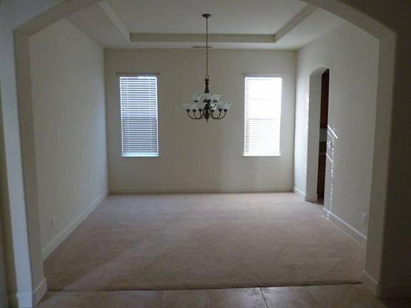 Large Dining Room with Butler's Pantry