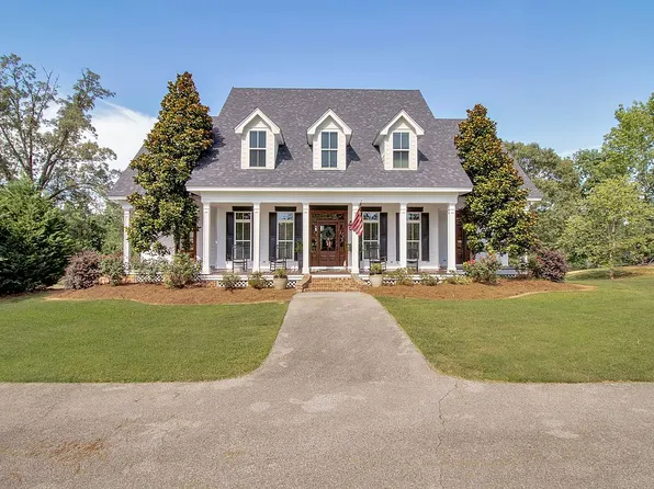 5293 Stonebriar Dr, Meridian, MS 39301