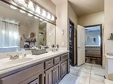 12916 Red Hawk Ln — Photo 5