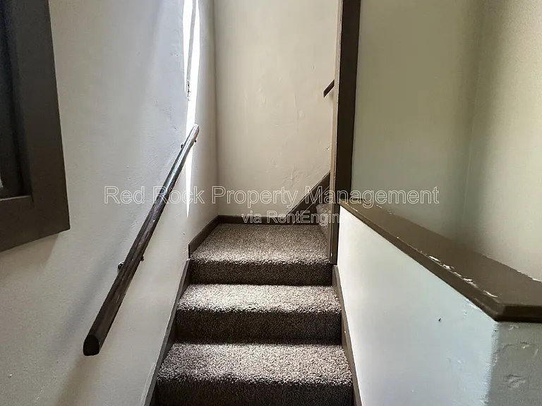 835 Elm St — Photo 9