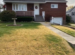 233 Eastern Dr, Lower Burrell, PA