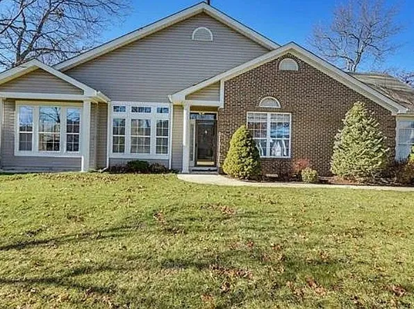 93 Sandpiper Dr, Bayville, NJ 08721