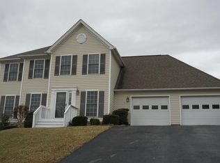 5914 Windcrest Ln, Roanoke, VA 24012