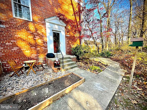 2nd image of 3327 Martha Custis Dr #3327
