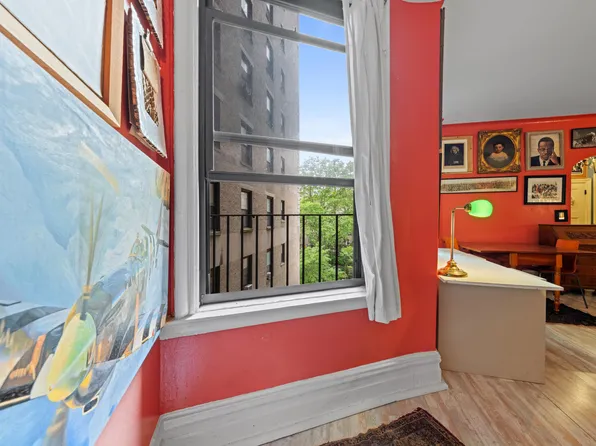 790 Riverside Drive 3H image 3 of 6