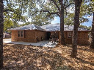 3206 S Lipsey St, Decatur, TX 76234