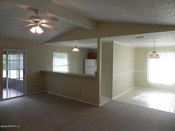5th image of 5933 Copper Creek Dr