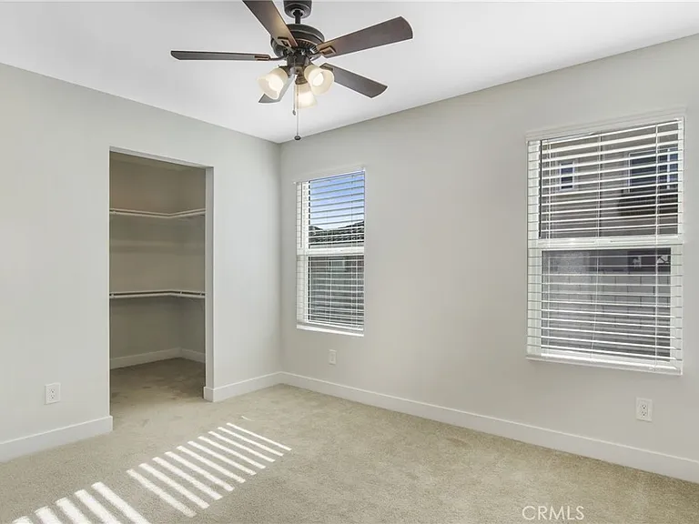 15242 Eastwood Ave — Photo 10