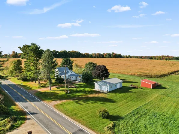 683 80th Ave, Evart, MI 49631