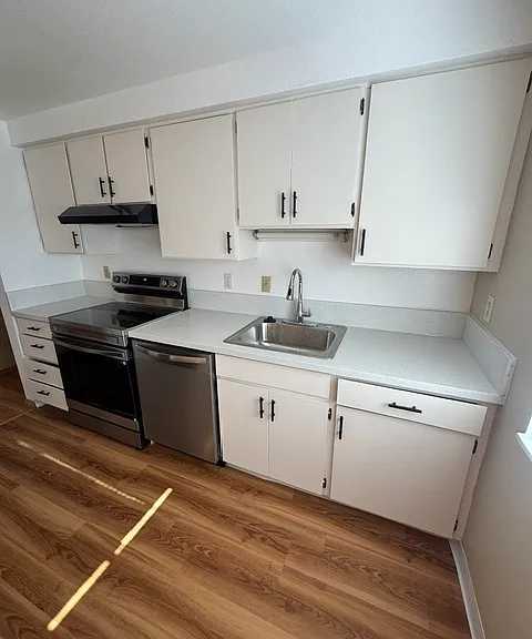 550 SE Cedar St — Photo 5