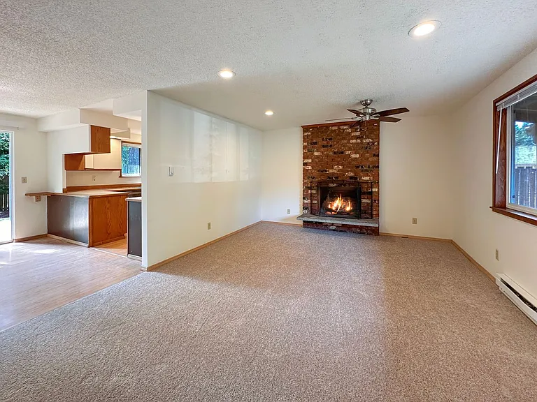 6909 133rd Ct NE — Photo 3