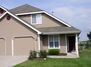 4711 Ranch Ct, Lawrence, KS 66047