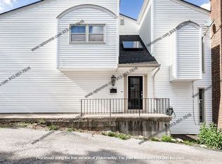 4842 Belleview Ave, Kansas City, MO 64112