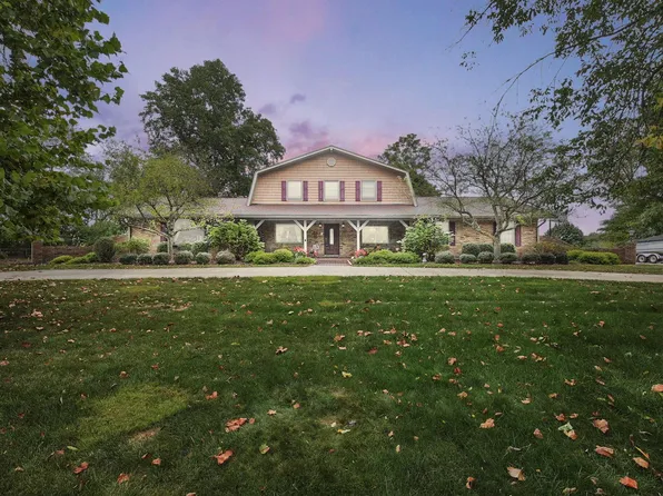 534 Overlook Dr NE, Lancaster, OH 43130