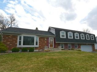 25W101 Cape Rd, Naperville, IL 60540