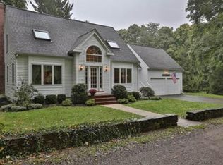 67 Ruggles Ln, Milton, MA 02186