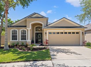 8628 Sandy Plains Dr, Riverview, FL 33578