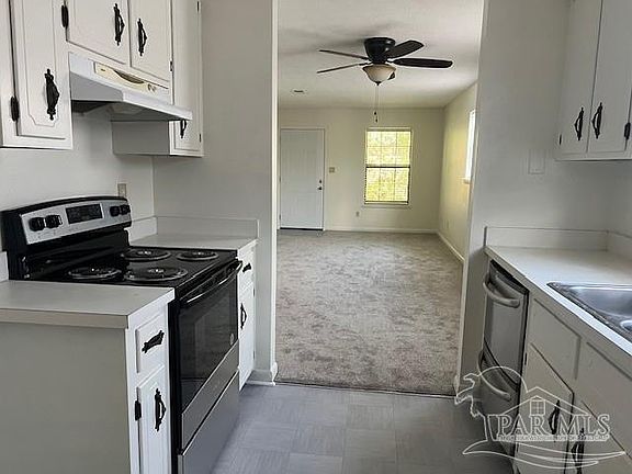 3rd image of 1267 Redwood Ln #A-b