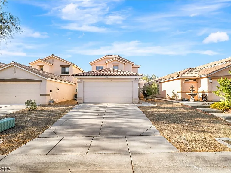 4849 Lone Grove Dr — Photo 1