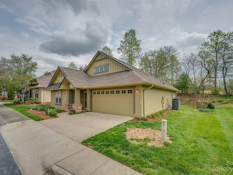 32 Gray Wolf Ln, Hendersonville, NC 28792 Zillow