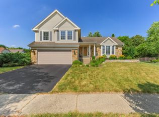 240 Gatewood Ln, Bartlett, IL 60103