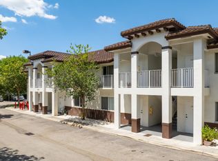 2429 W 78th St APT 102, Hialeah, FL 33016