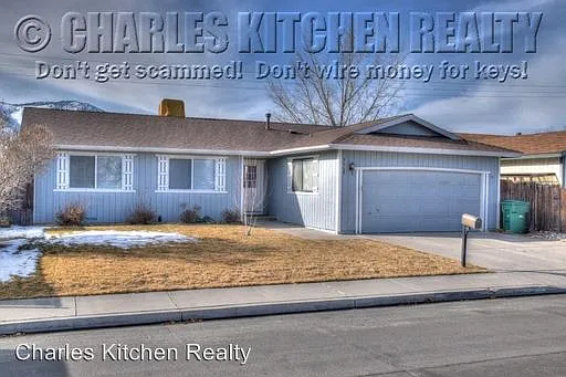 3558 Emerson Dr photo 1